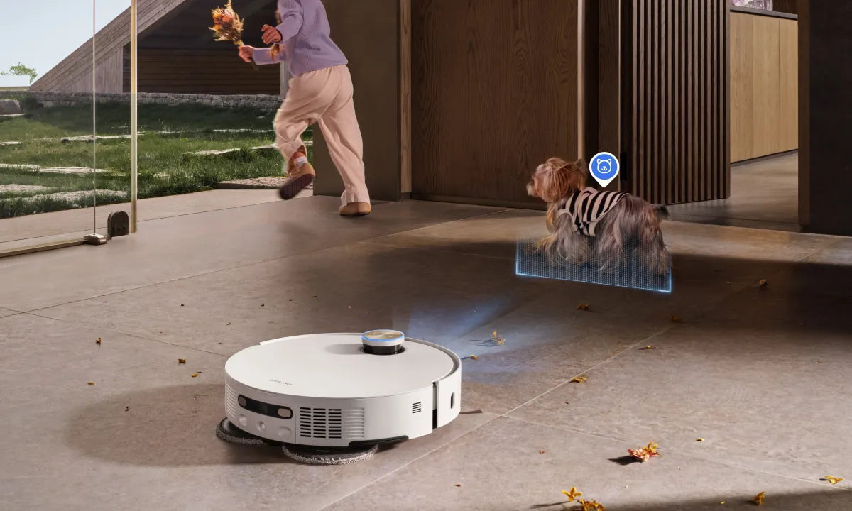 Robot aspirapolvere cerca automaticamente il tuo animale domestico e scatta una foto