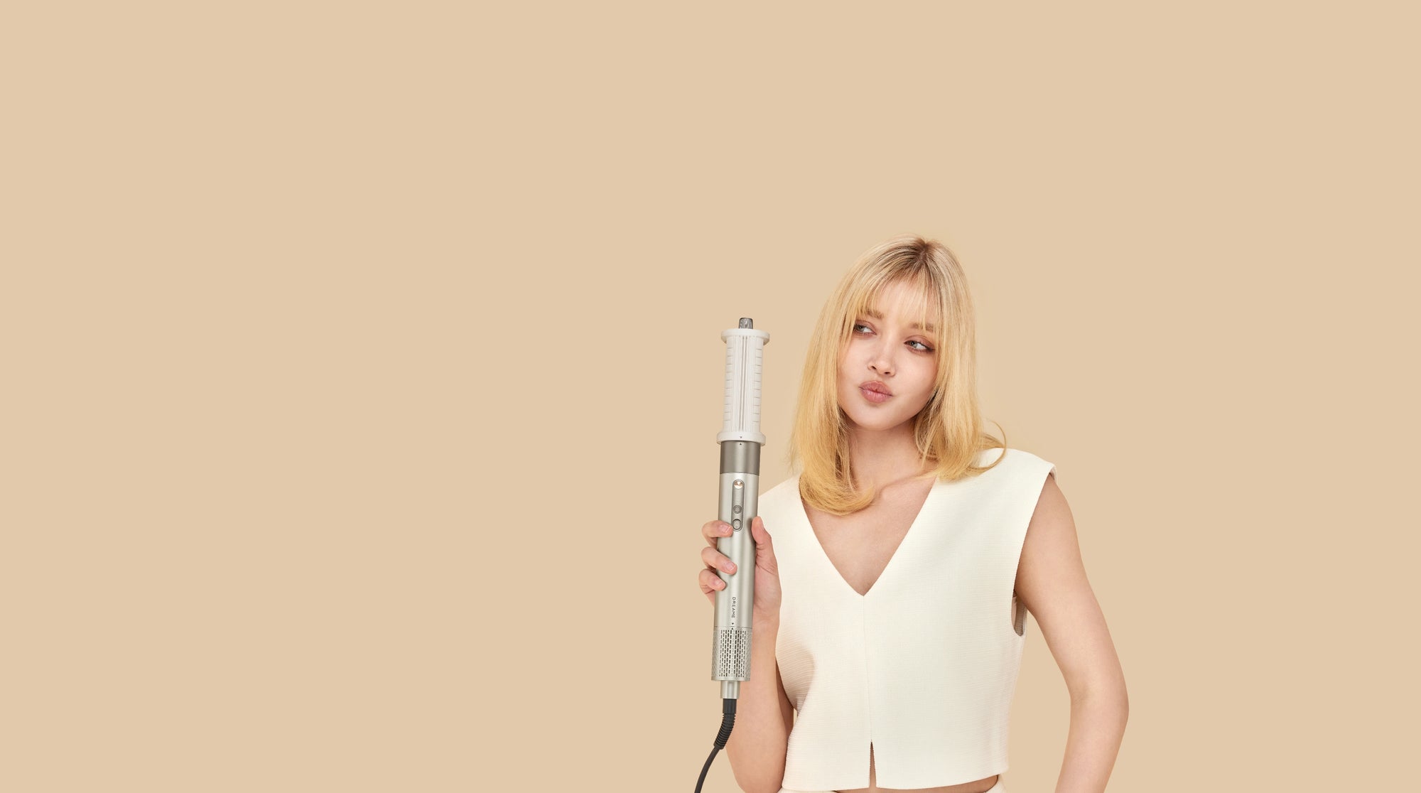 Dreame AirStyle Shine sistema di asciugatura e styling asciuga e acconcia in un solo passaggio con flusso d’aria e calore per una piega perfetta e duratura
