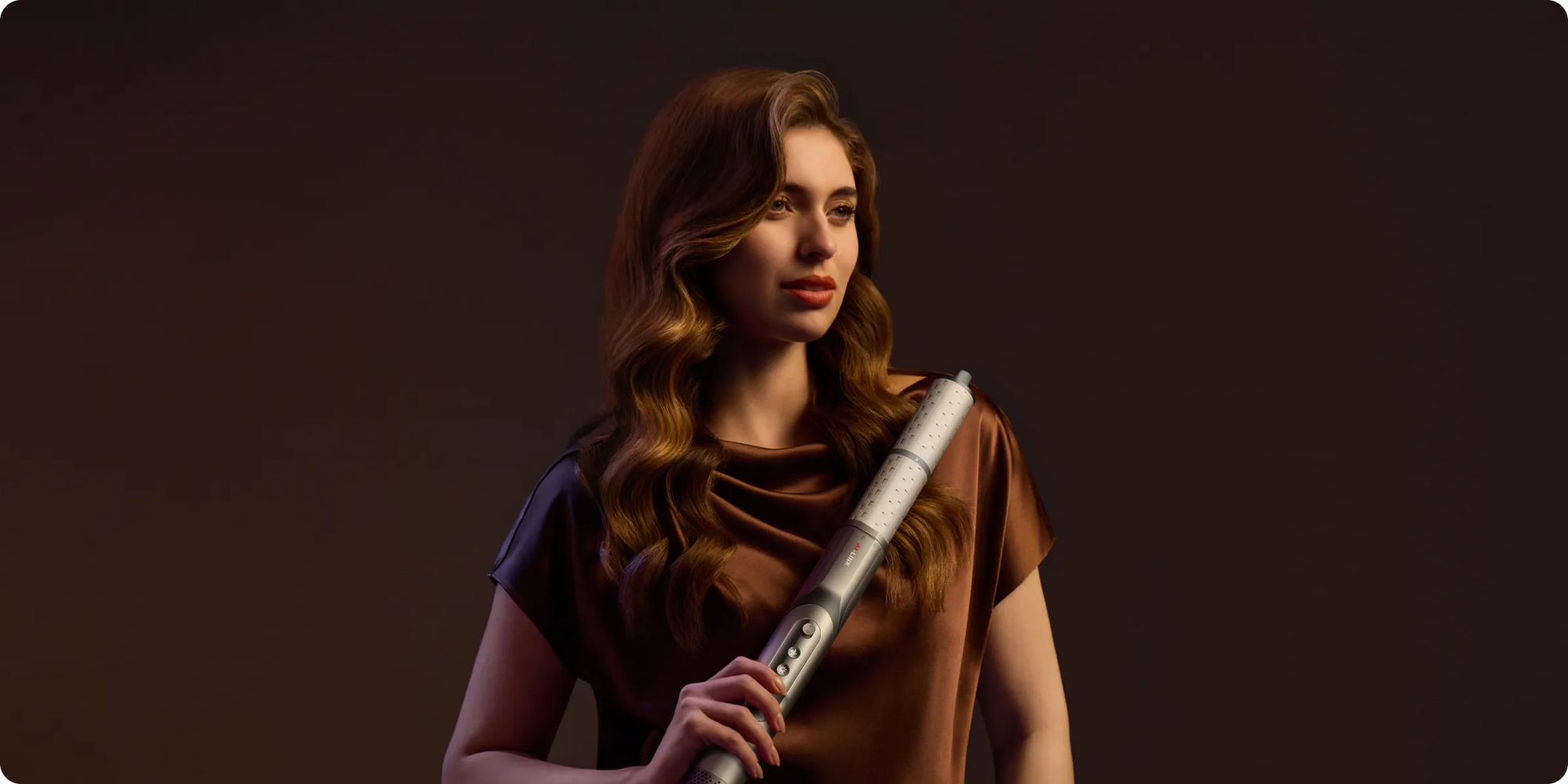 Asciugacapelli Dreame Dazzle in modalità ricci con aria calda e fredda per onde morbide e naturali.