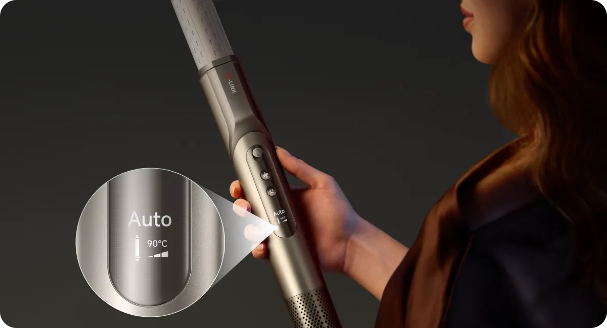 Asciugacapelli Dreame Dazzle con display intelligente per controllare calore e flusso d’aria.