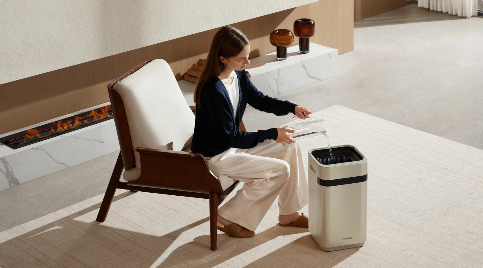 Metodo 1<span class="h40_c-small-hide">:</span> <span class="h40_c-mb-smaller">Aprire il coperchio e aggiungere acqua direttamente attraverso la bocchetta del serbatoio.</span>