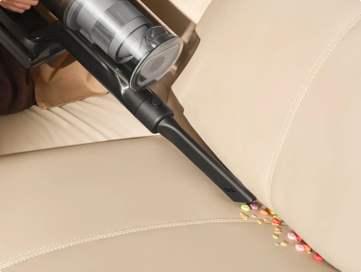 Accessorio combinato largo Dreame   Z30 Pro Aqua-A pulisce briciole da sedili auto e superfici piane.